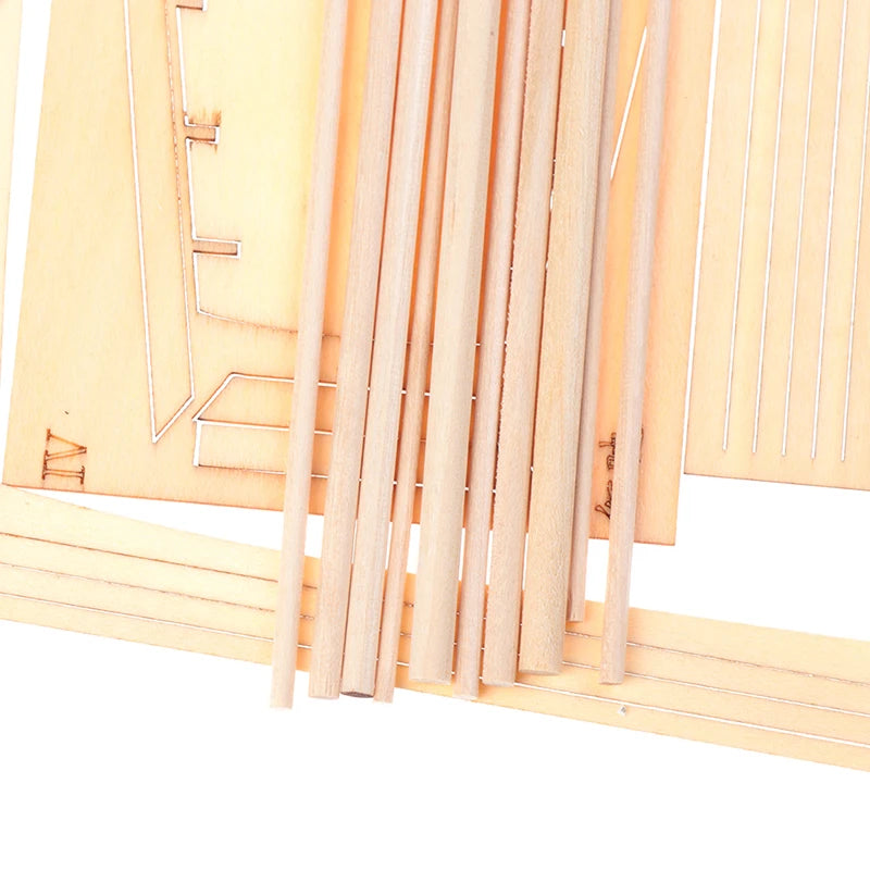 Veleiro De Madeira, Escala 1:100.