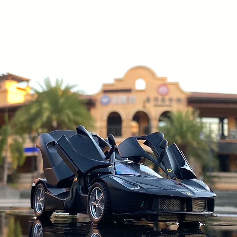 Ferrari Laferrari - Escala 1:32