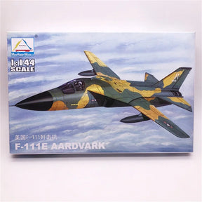 Plastimodelismo de Caça Militar - VÁRIOS MODELOS - Avião de bombardeio.