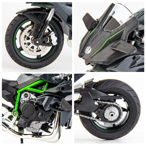 Kawasaki Ninja, Modelo Genuíno em Liga Leve.