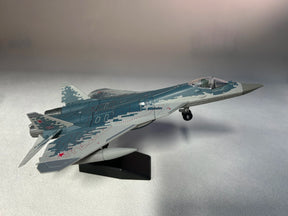 Avião de Combate Russo Sukhoi SU-57 - Escala: 1/72 - Militar Acabamento ABS