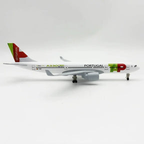 Airbus A330 TAP Portugal – Miniatura Die-Cast 20cm Alloy