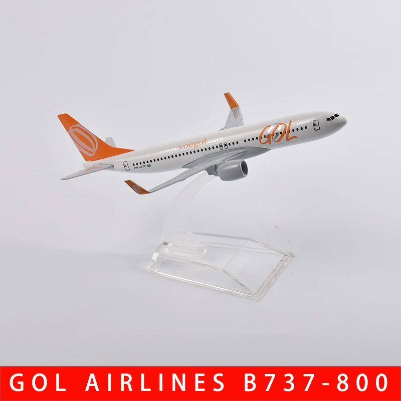 GOL Airlines Boeing 737-800 - Diecast Metal - Escala: 1/400