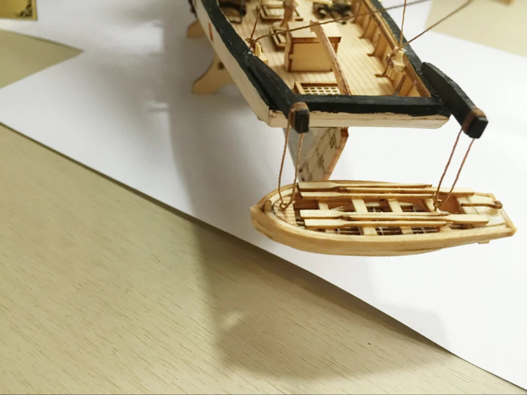 Veleiro Luxuoso Halcon 1840 - Escala: 1/100 - Canhões de latão - Kits de construção