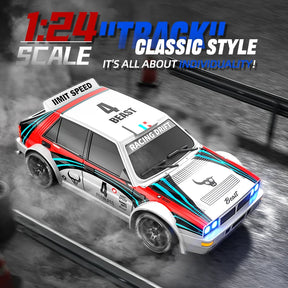 2025 Novo Carro RC 4WD em escala 1:24 Duas Velocidade 20 km/h Luz LED.