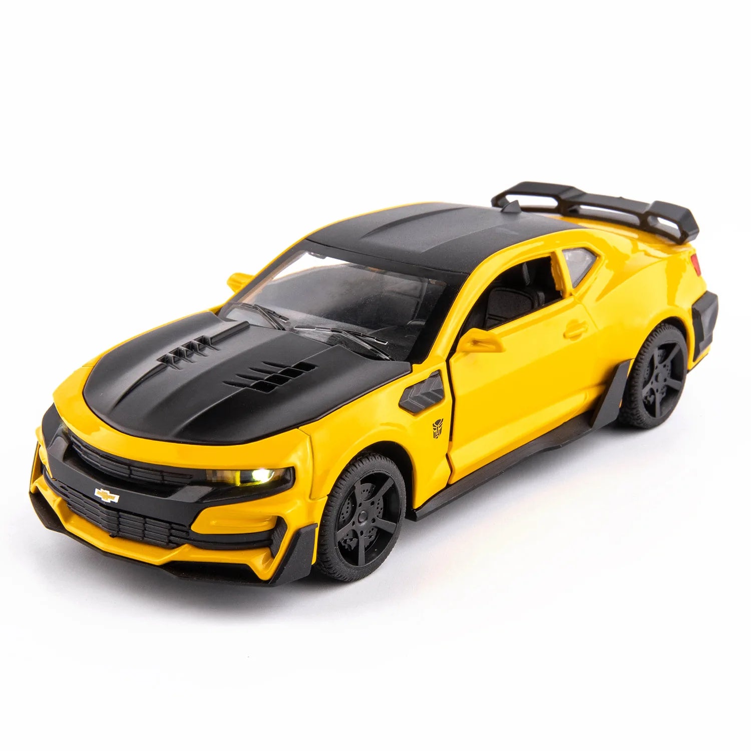 Camaro Escala: 1/32, Die Cast com 4 portas que abrem, Som, Luzes e Mecanismo de Retrocesso.