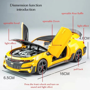 Camaro Escala: 1/32, Die Cast com 4 portas que abrem, Som, Luzes e Mecanismo de Retrocesso.